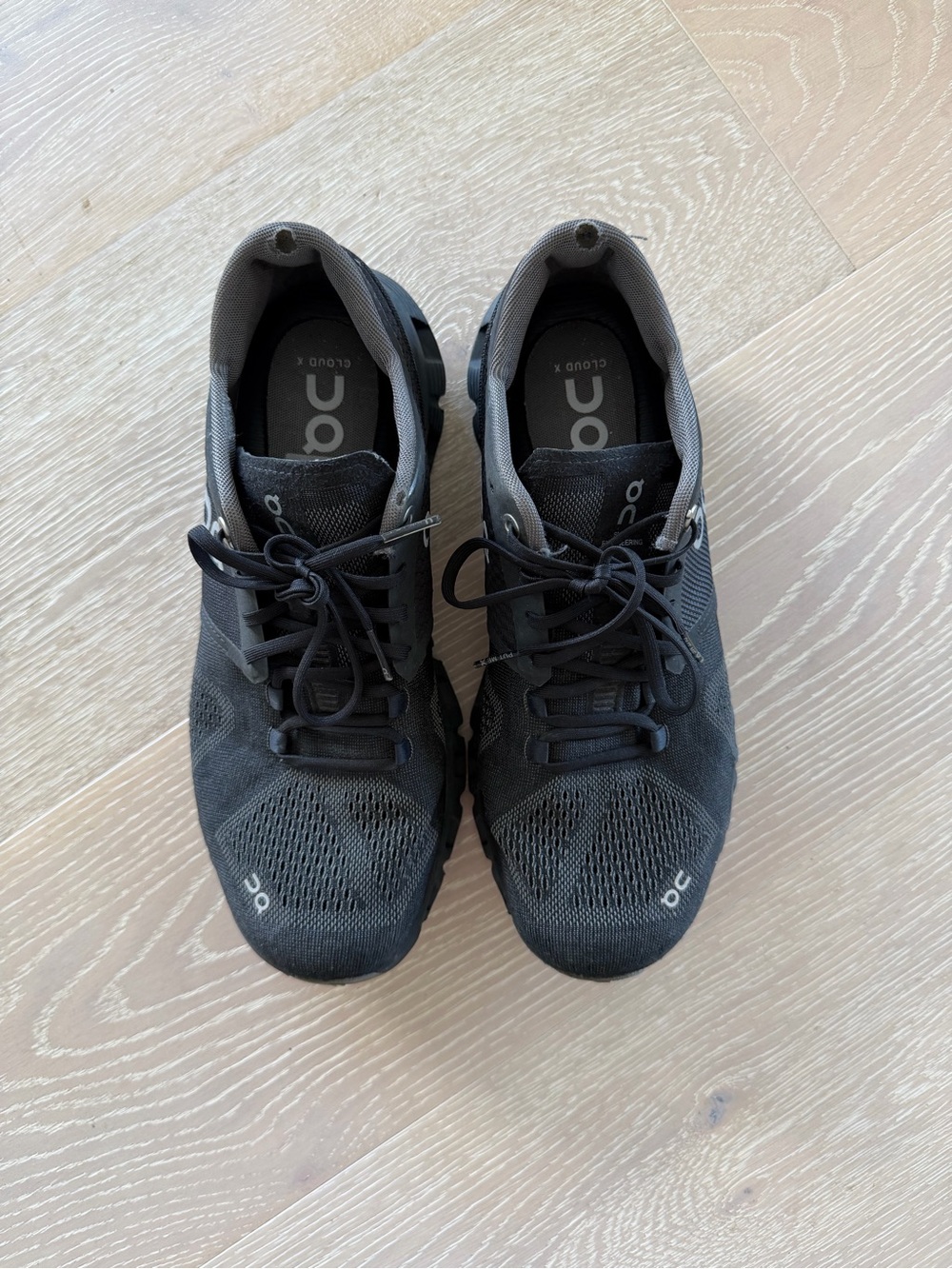 On Running Cloud X Womens Running Shoes - Black